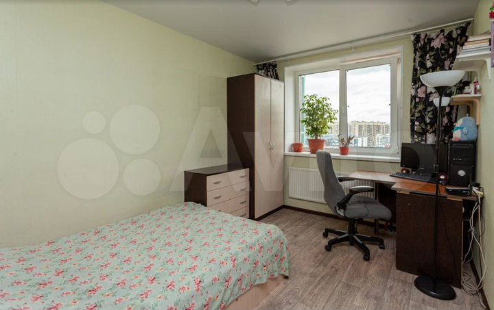 3-к. квартира, 48 м², 18/23 эт.