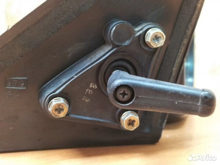 Зеркало заднего вида боковое правое Toyota Carina