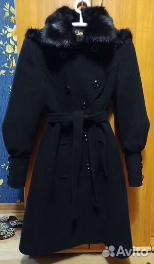 Пальто женское 42- 44 демисезон