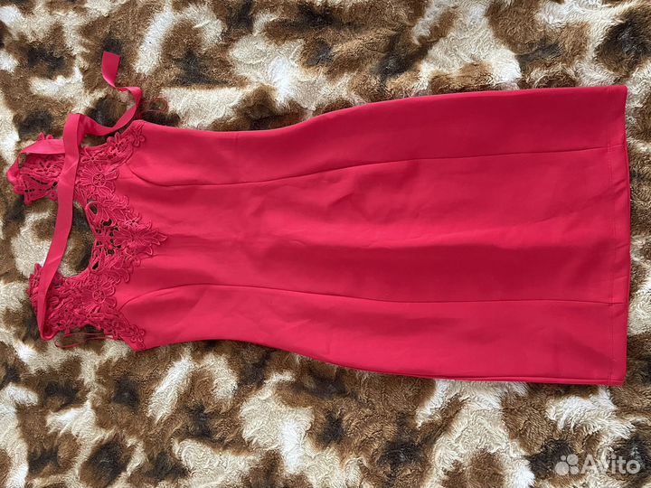 Платья, блузы