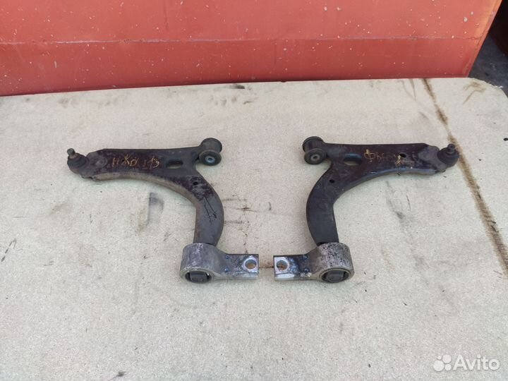 Рычаги передние Ford Fusion Fiesta Форд Фьюжен