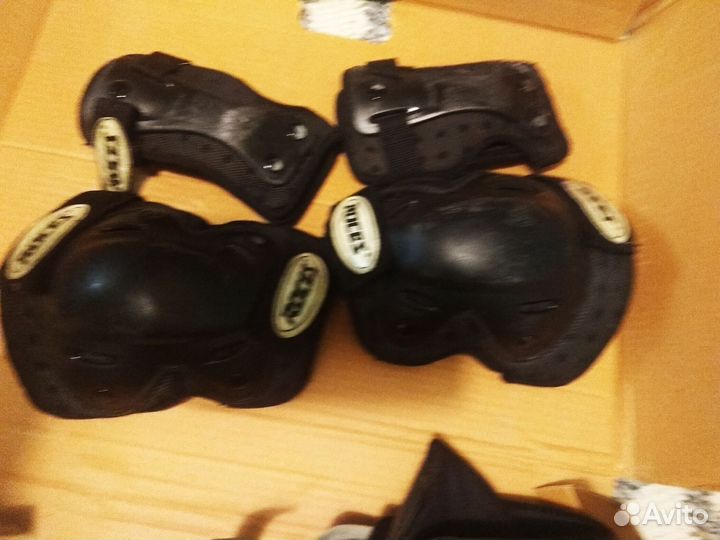 Роликовые коньки roces