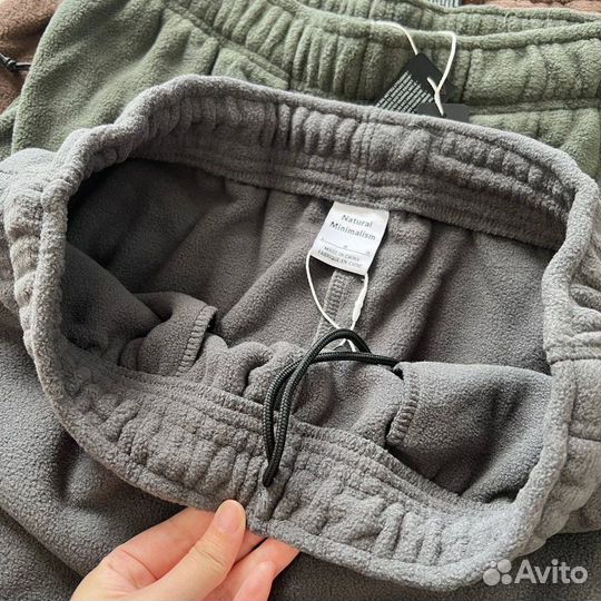 Спортивные штаны флисовые