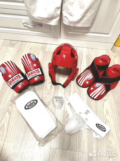 Форма для тхеквандо. Добок и защита