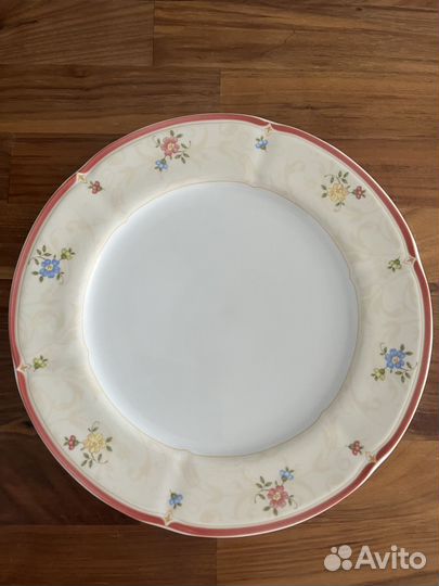 Столовый сервиз фарфор 23 предмета