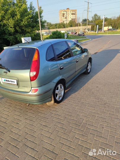 Nissan Almera Tino 1.8 МТ, 2001, 235 000 км