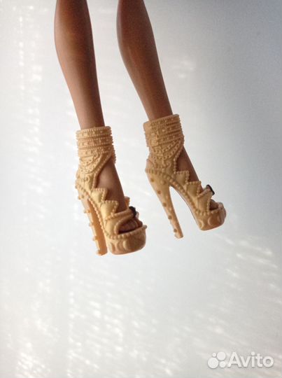 Базовая Клодин Вульф