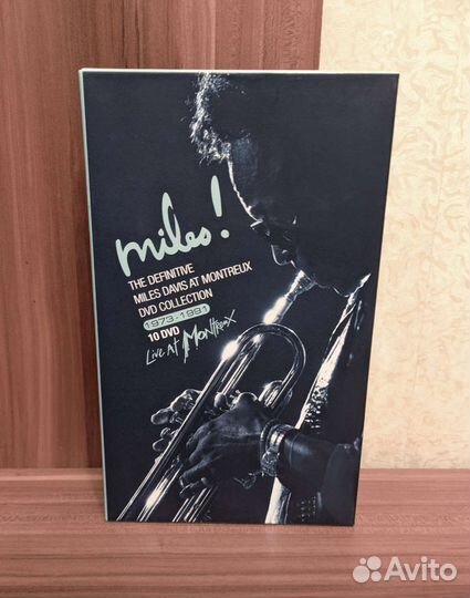 Miles The Definitive Miles Davis AT Montreux Box