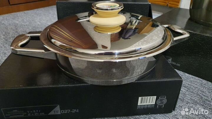 Продам Цэптар набор из 5 предметов Италия