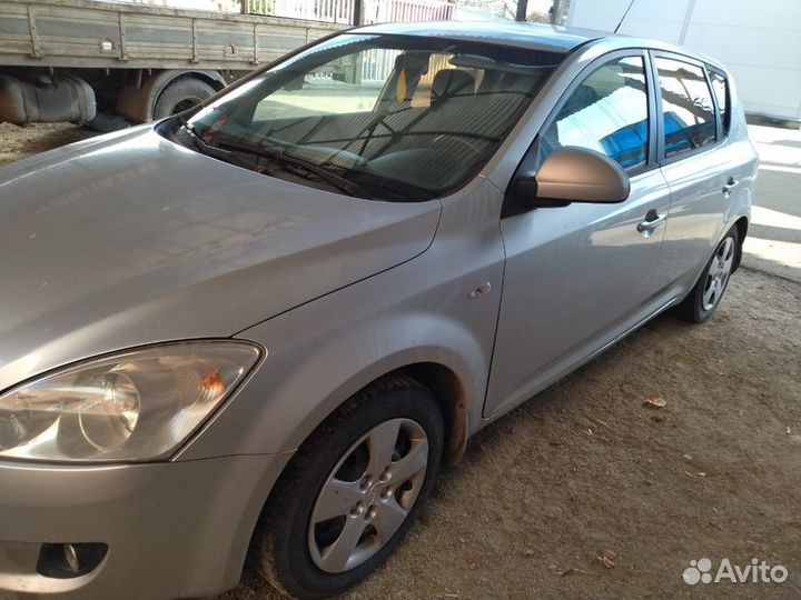 Kia Ceed 1.6 AT, 2007, 176 062 км