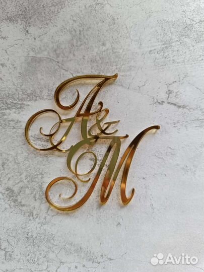 Зеркальный топпер на торт