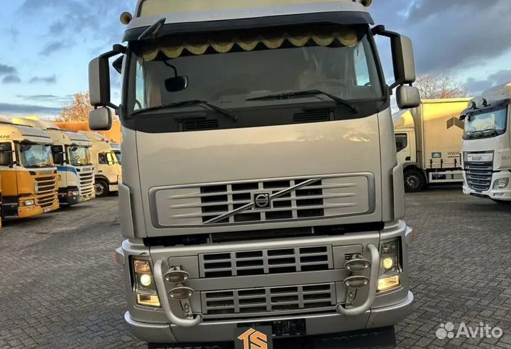 Pазбираем грузовик Volvo FH 2005-2008
