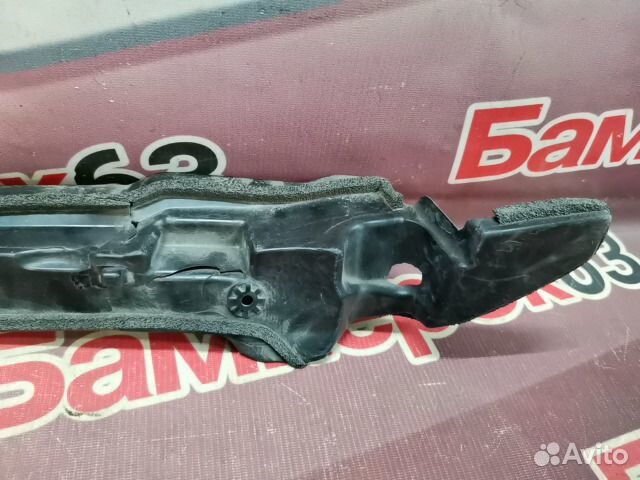 Пыльник крыла передний правый Lexus RX