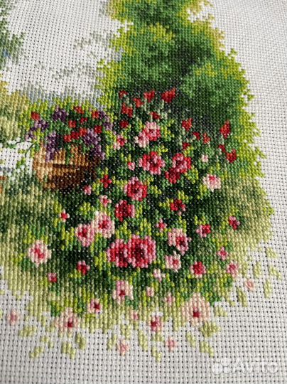 Картина вышитая крестиком