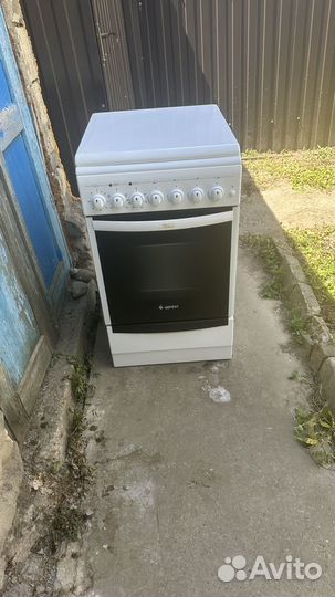 Продам газовую плиту гефест