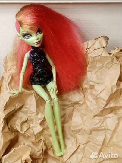 Кукла Венера монстр хай 2008г
