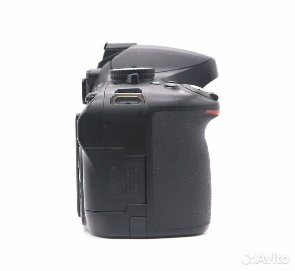 Nikon D5100 body (пробег 9175 кадров)