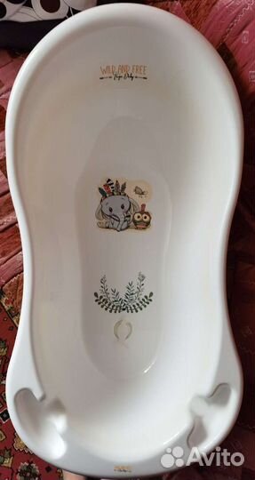 Ванночка для купания с горкой