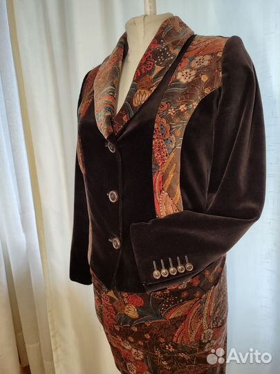 Пиджак жакет бархатный и юбка 46 размер
