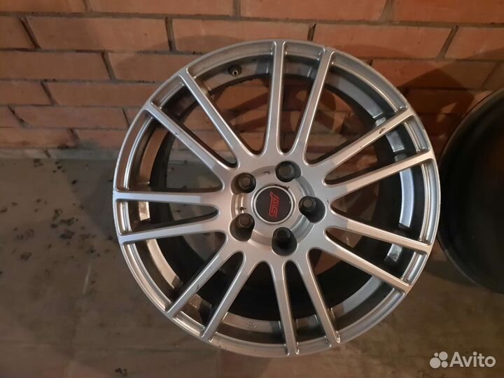 Продаю оригинальные диски Subaru R18
