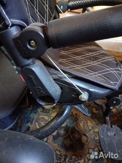 Велосипед трёхколёсный с родительской ручкой