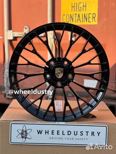 Кованые диски R20 в наличии для Porsche 911
