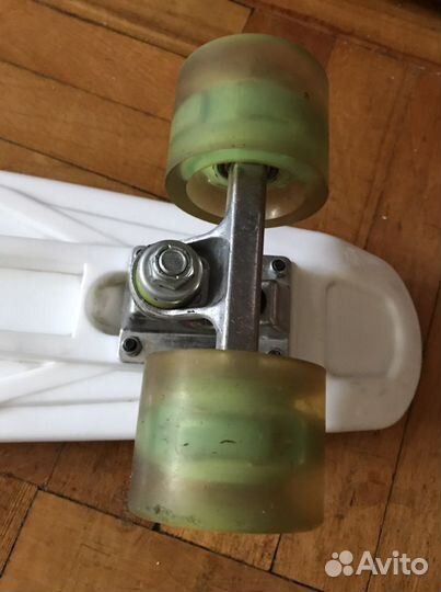 Скейтборд со светящимися колесами + второй бонус