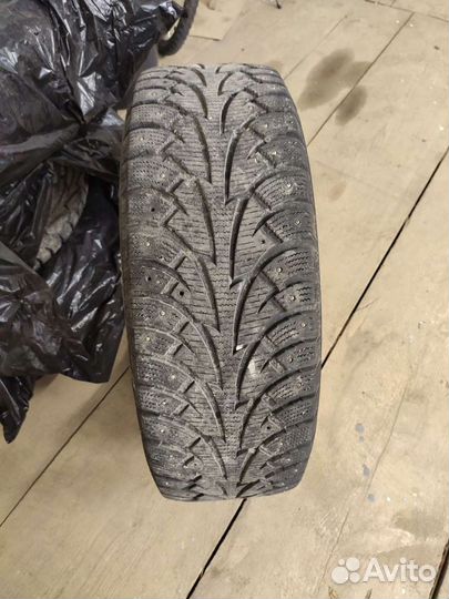 Hankook Winter I'Pike 225/60 R17 99T