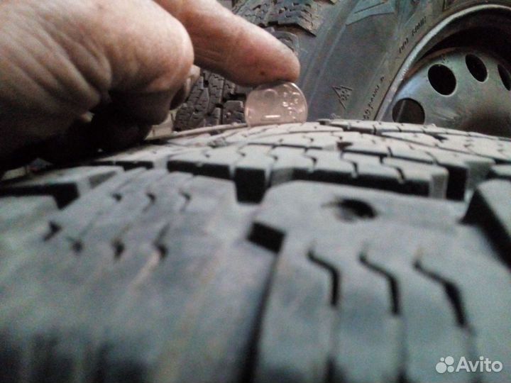 Nokian Tyres Hakkapeliitta C3 205/65 R16C 107