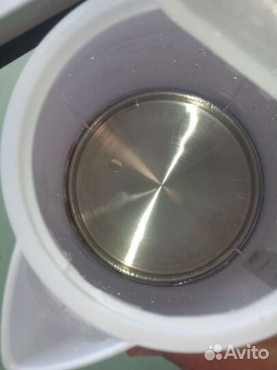 Чайник электрический Lenen новый 1 литр