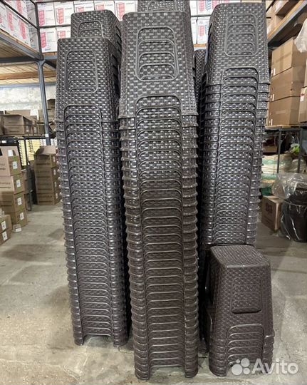 Табурет Ротанг пластиковый прочный высокий новый