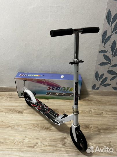 Самокат подростковый, новый