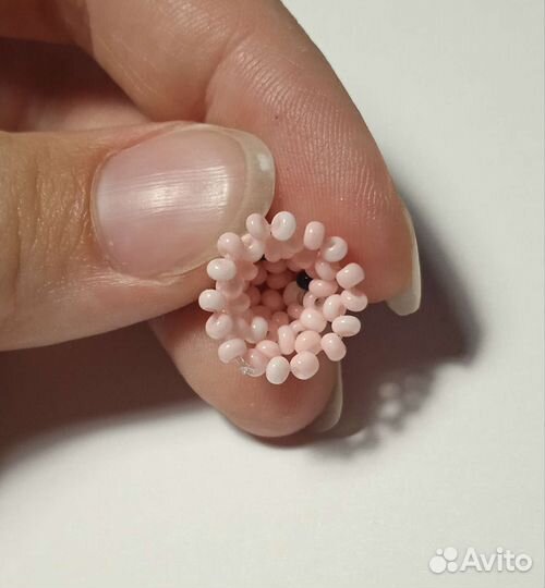 Осьминожка из бисера, ручная работа