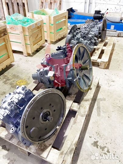 Гидравлический насос Hyundai R200W-7 31N6-15010