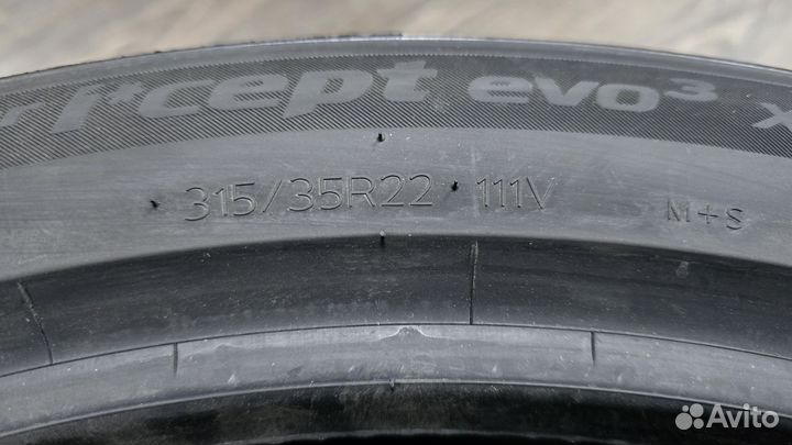 Hankook Winter I'Cept Evo 3 X W330A 315/35 R22 и 275/40 R22