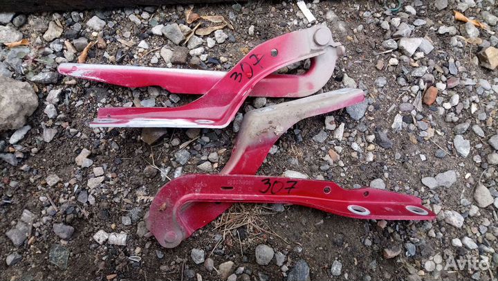 Петли капота Peugeot 307