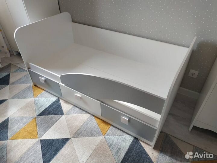 Детская кровать с бортом и ящиками Umka-5