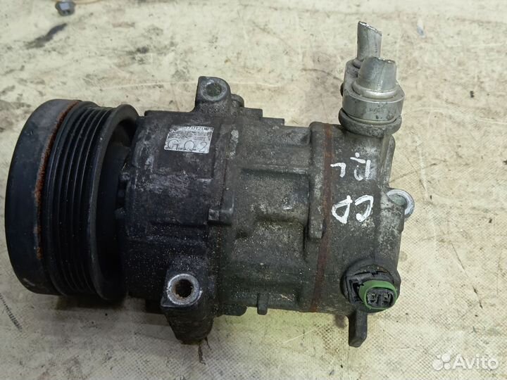 Компрессор кондиционера Opel Corsa D