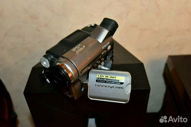 Видеокамера Digital8 Sony DCR-TRV285E