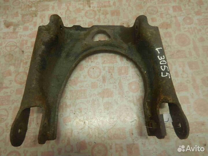 Рычаг передний левый Peugeot 407 2004 3520N8