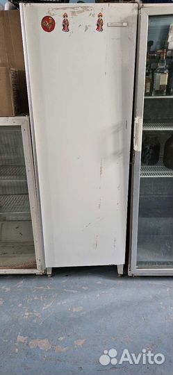 Холодильная витрина