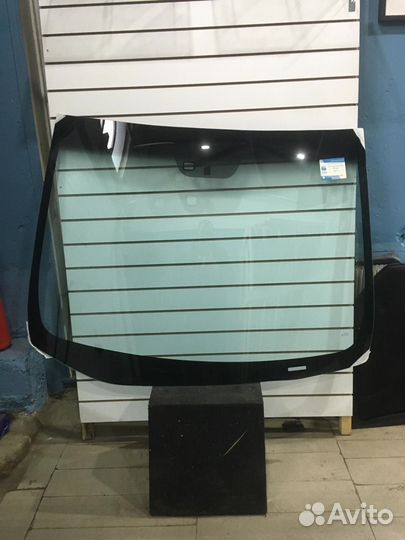 Лобовое стекло Хендай Элантра