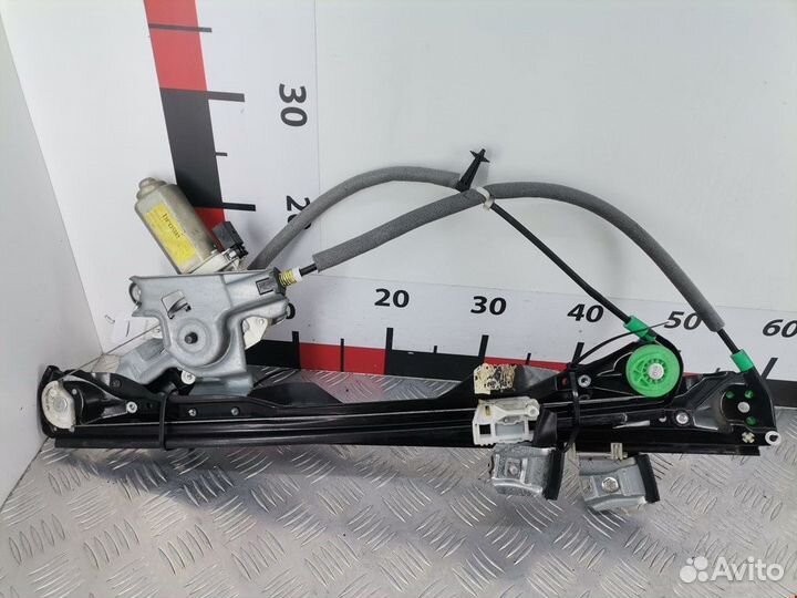Стеклоподъемник передний правый Ford Focus рест