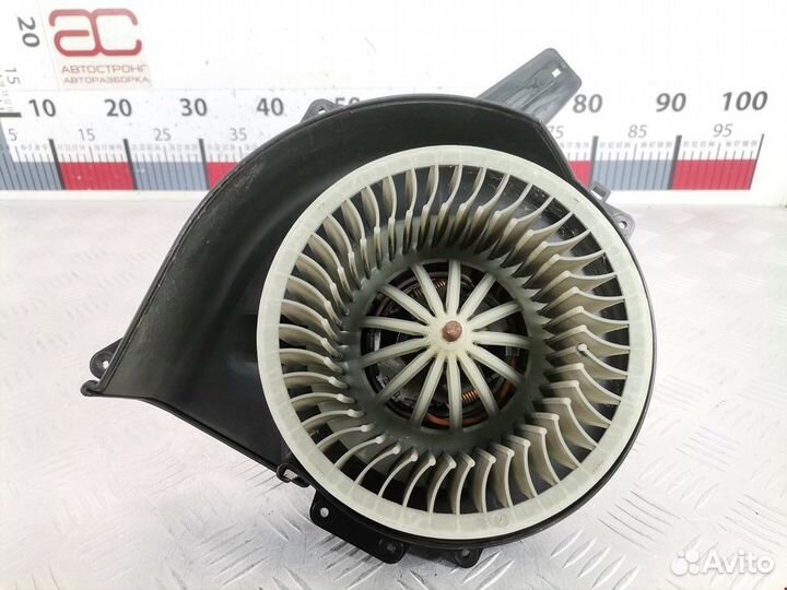 Моторчик печки seat Ibiza 3 2003 6Q1820015H