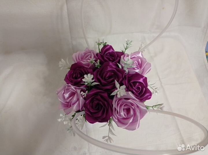 Букет из атласных роз в наличии