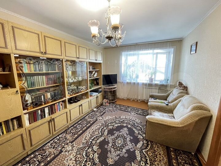 2-к. квартира, 48 м², 2/4 эт.