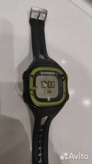 Часы GPS Garmin forerunner 15 для бега