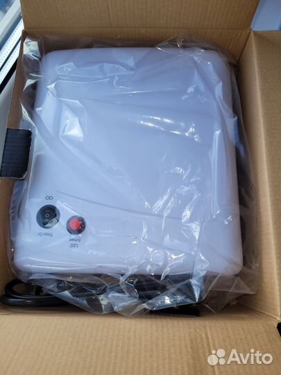 Пылесос для маникюра и лампа