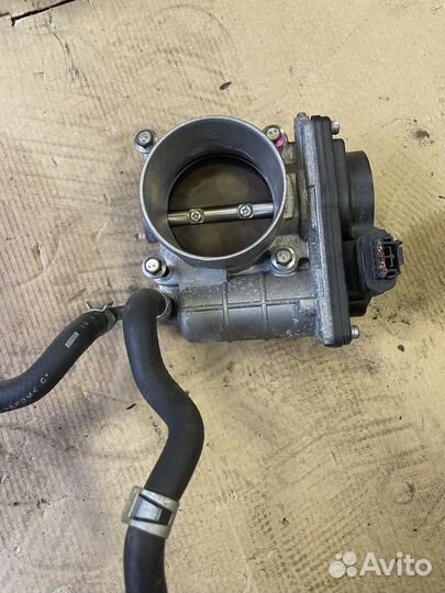 Дроссель Nissan X-Trail T31 MR20