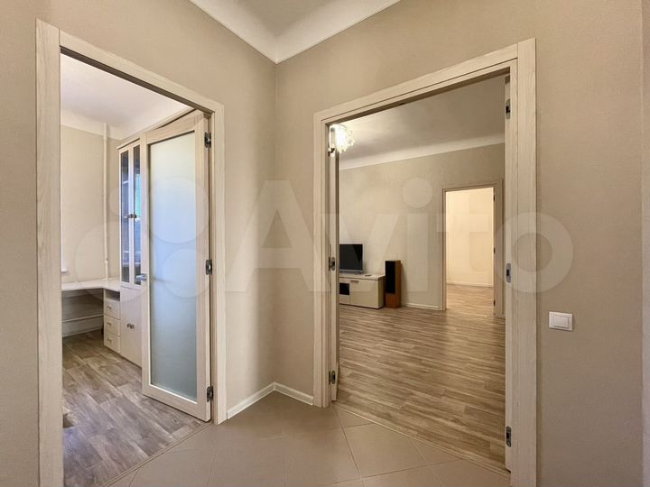 4-к. квартира, 95 м², 3/5 эт.